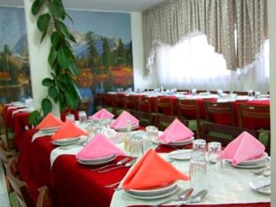 مهمانسرای جهانگردی سراب