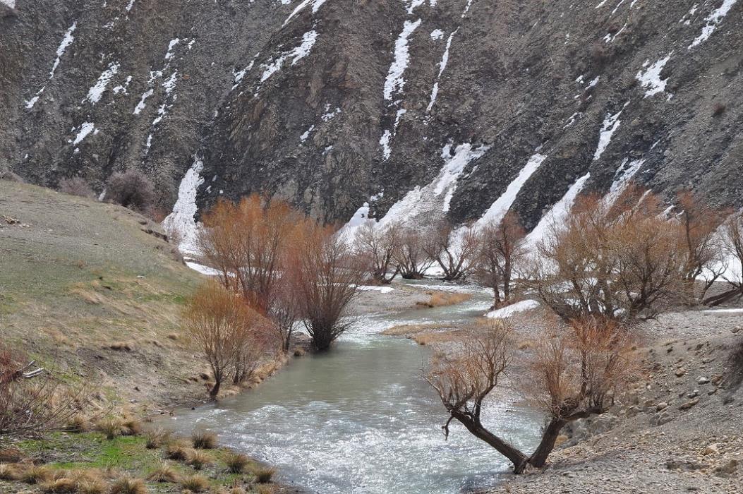 روستای بنه كمر فریدونشهر-03UySjWbPw