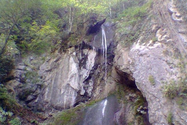 آبشارهای دره تل انبار-0SD44EpyeJ