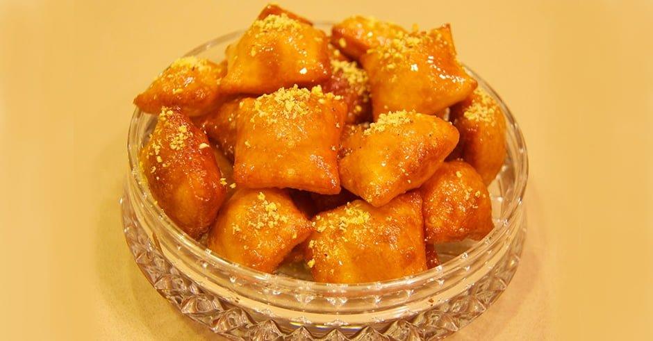 طرز تهیه شیرینی گوشفیل خانگی در ماه رمضان-0mH3QfPQur