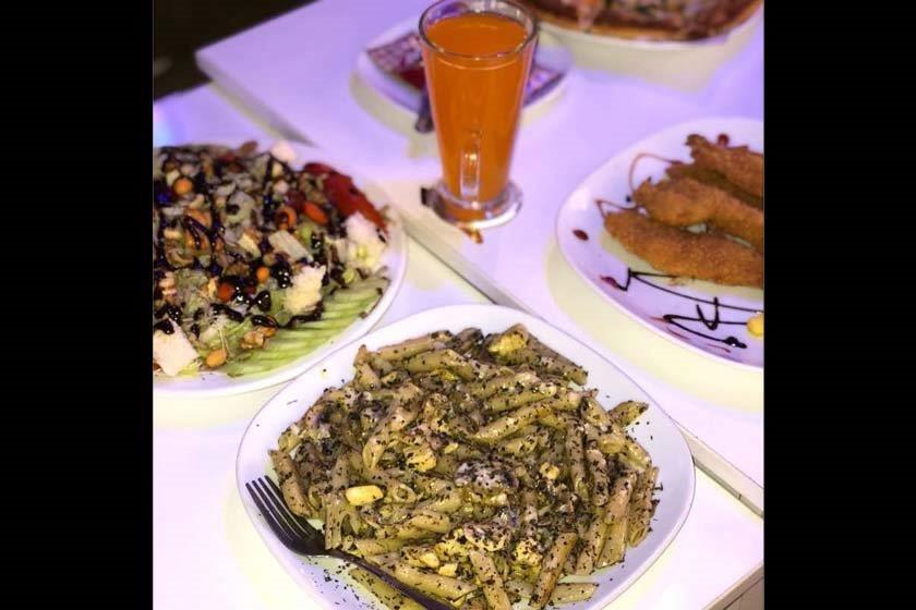 رستوران كافه دهكده وارش رشت-0n4AjxhXVo