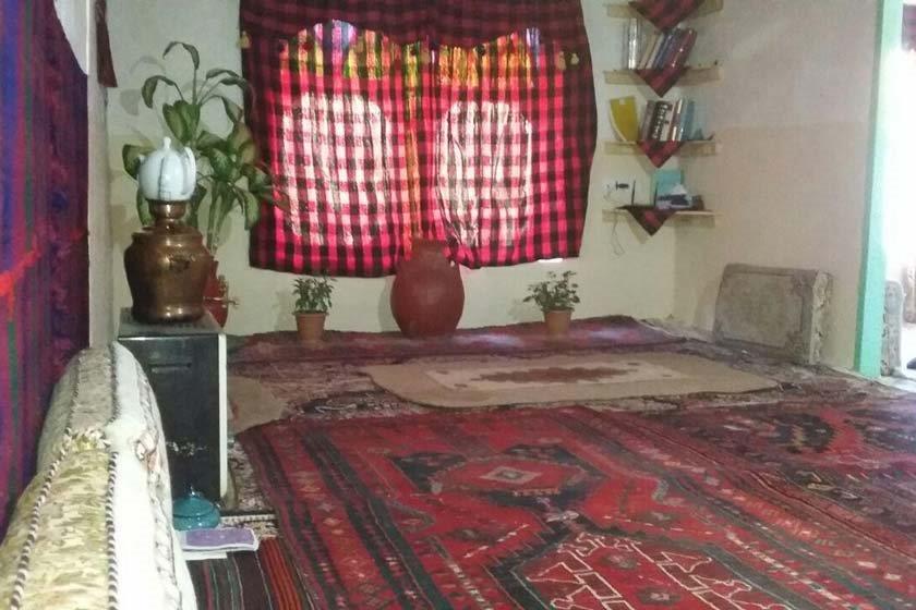اقامتگاه بوم گردی ژوانگه سنندج-0oQDlL2AVi