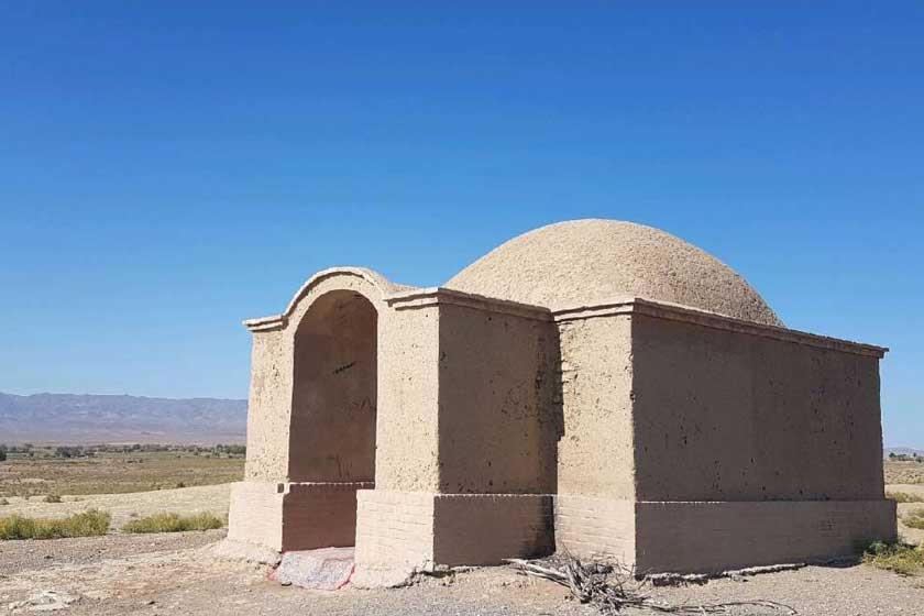 روستای فرومد ، خاستگاه شخصیت های برجسته-0qRdP1Ao7y