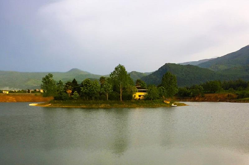 روستای اسب چین-1KBHKeFyx2