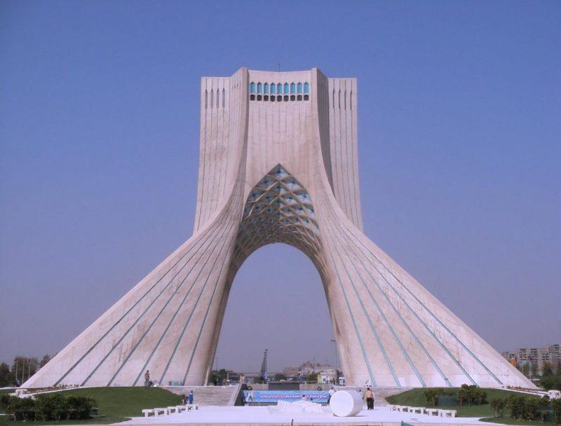 برج آزادی تهران-1NtMspoIfo