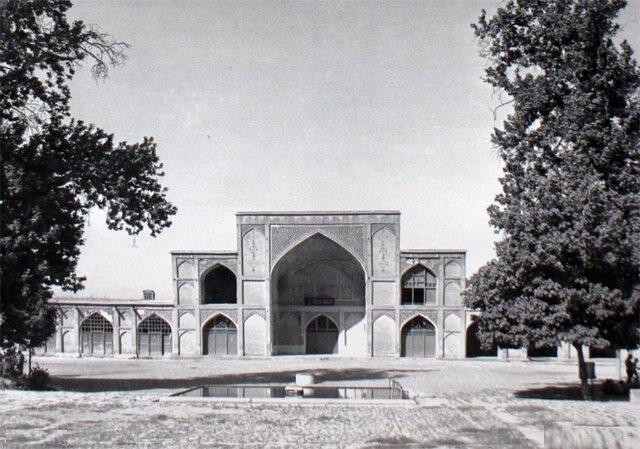 مسجد اتابكی یكی از بزرگترین مساجد ایران-1sE4eSxFbp