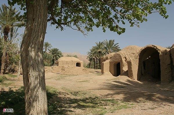 روستای اصفهك-1zlyLhltFb