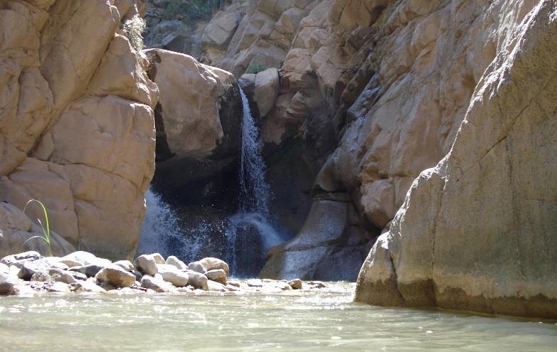 آبشار دربند نهران-216RDvY6VR