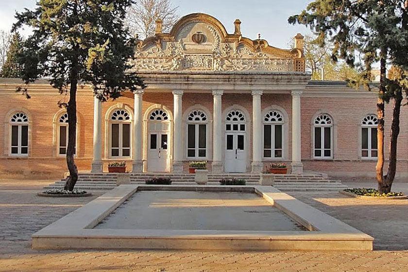 عمارت شهرداری قزوین-2ASyyOd5GD