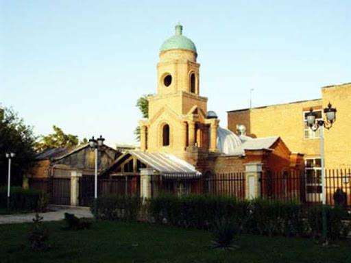 كلیسای نمازخانه-2fT4DIXB6a