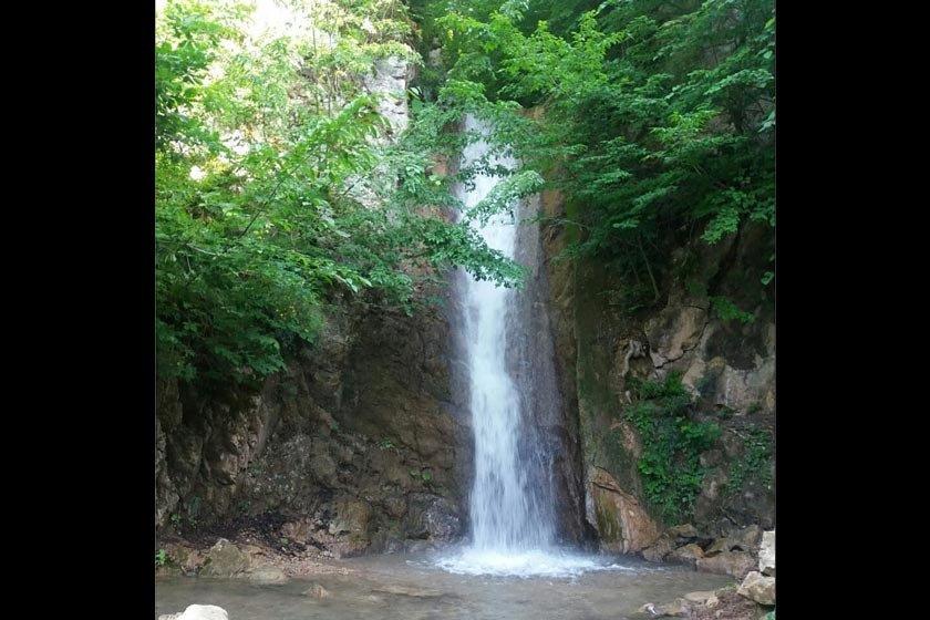 آبشار زنگت-2w2QbDSGrm