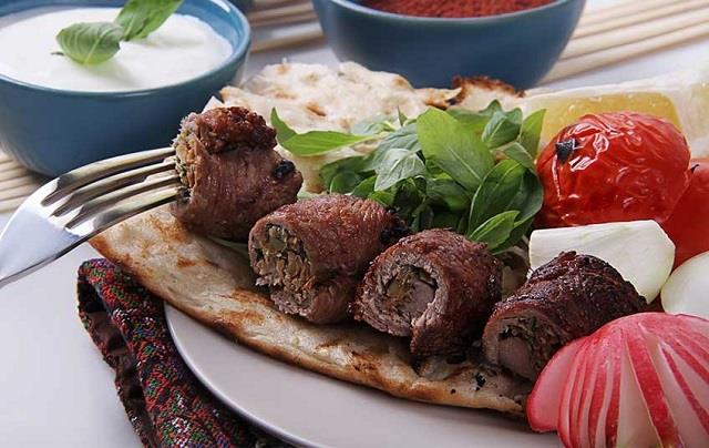 طرز تهیه رولت كباب-2ydV8n4WZi