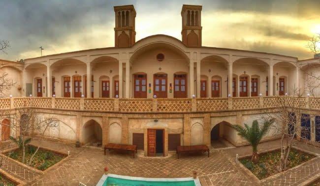 اقامتگاه بوم گردی خانه صفا كاشان-2zyoF6ZKJt