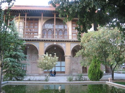 خانه تاریخی دكتر اسدی قزوین-303xKLuWbt