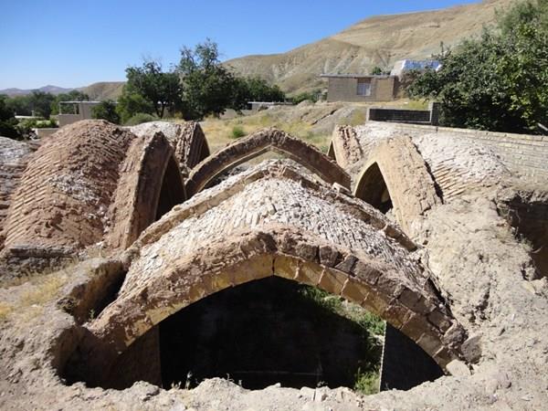 حمام تاریخی روستای خوئین-3PMXbYUF8E