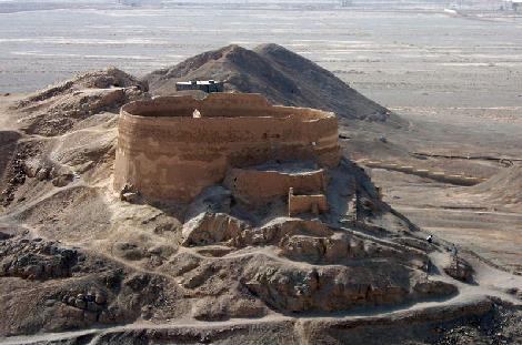 دخمه زرتشتیان-3fqHyRqX04