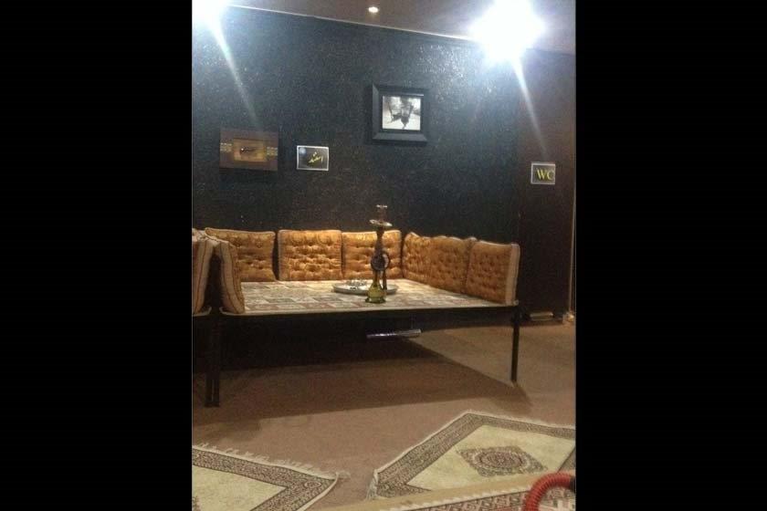 كافه قهوه خانه سنتی ریحان سلیمان یزد-3gcMYiw79N