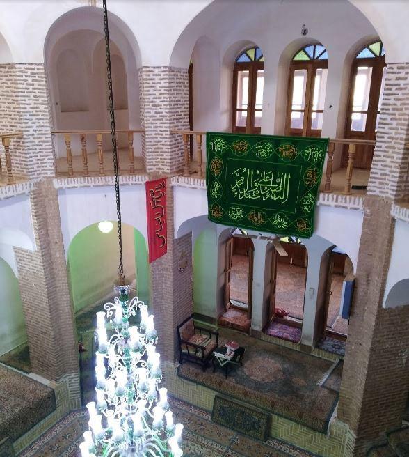 عمارت هشت بهشت زواره-3hnekEAw1k