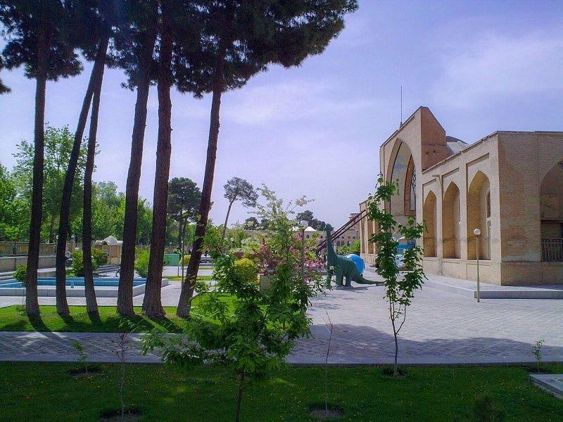 موزه تاریخ طبیعی اصفهان-3nTyWyb81m