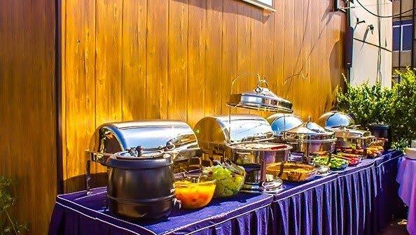 كافه رستوران اردیبهشت-3qPPfjHWFQ