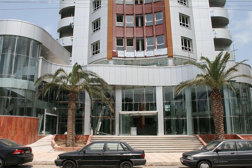 برج نادری گیلان-3r1QvCKPOJ