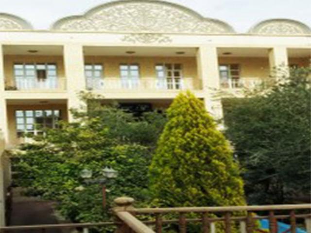 هتل كاریز اردكان-3uL8r5Chey