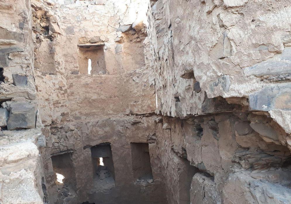 قلعه‌های ساروی-4CkkAveM5B
