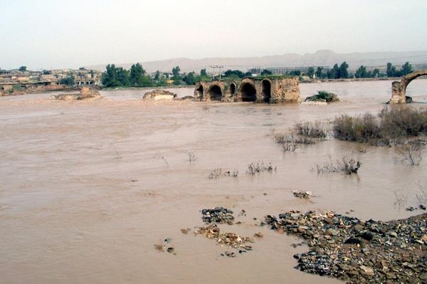 بند قیصر (پل شادروان )-4TdeukQVrq