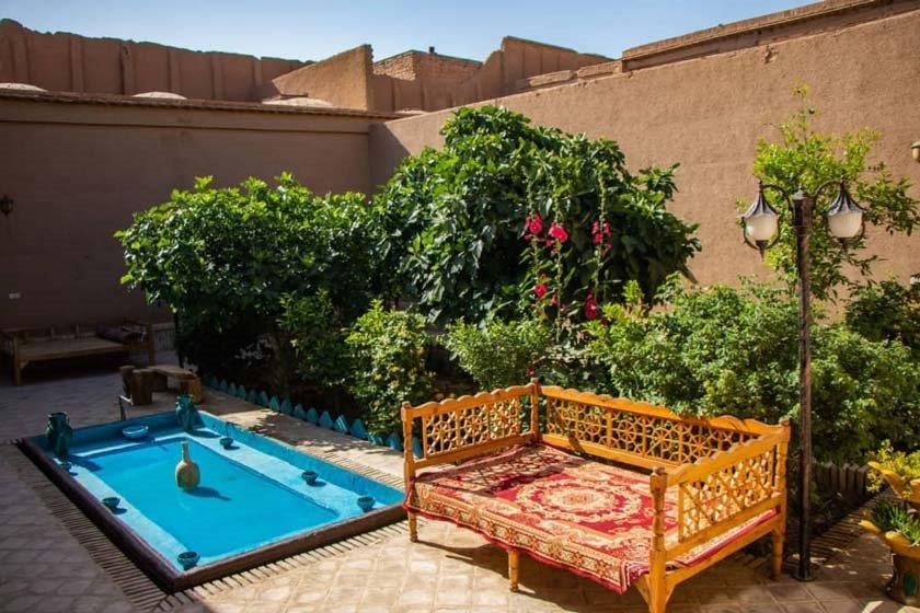 اقامتگاه بوم گردی عمارت بانو یزد-4UHhRI3Fff