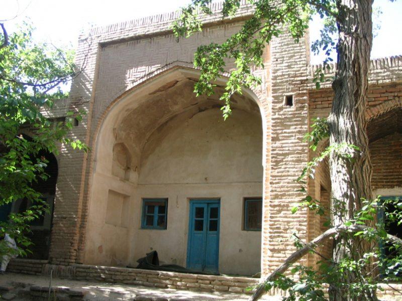 مدرسه علمیه درمیان-4aO2tZFlDy