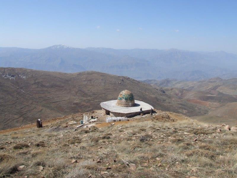 امامزاده برهان روستای هیر-4yChxO3Jb9