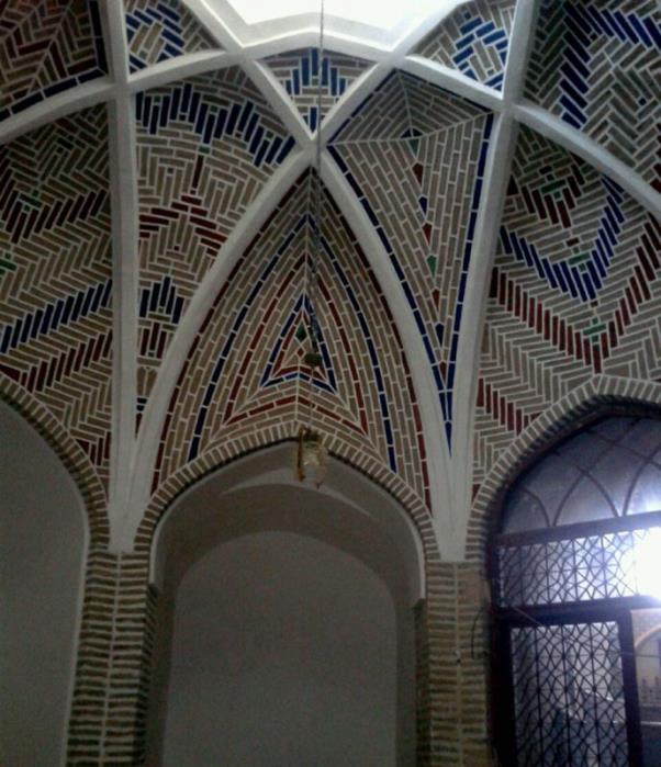 هشتی حسینیه علیاء ندوشن-5IekOjcE4B