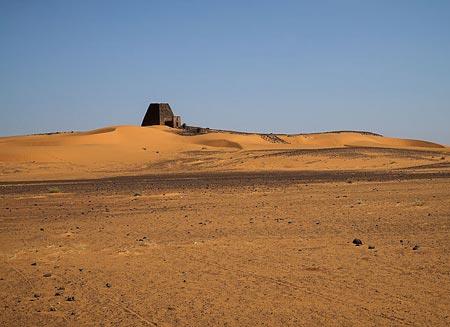 اهرام البجراویه (اهرام مروی) در سودان-5R8KVcydii