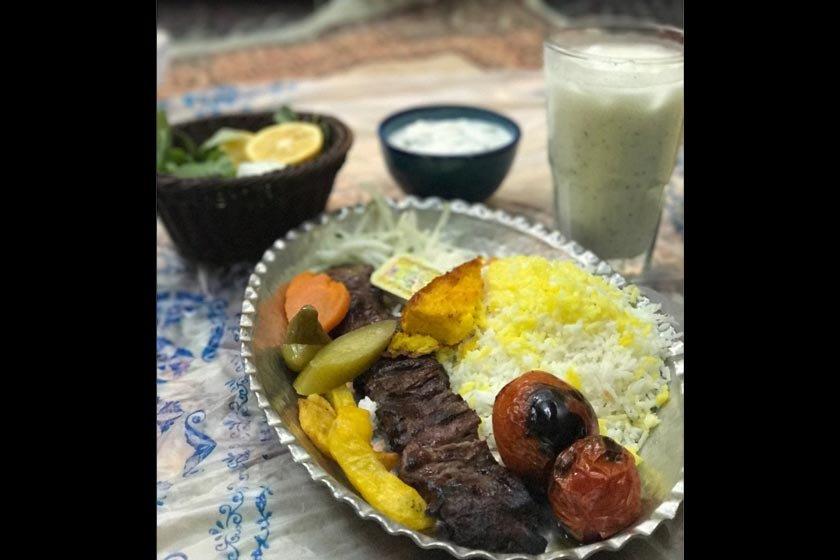 رستوران باغچه تهران-5hH25H0Q5w