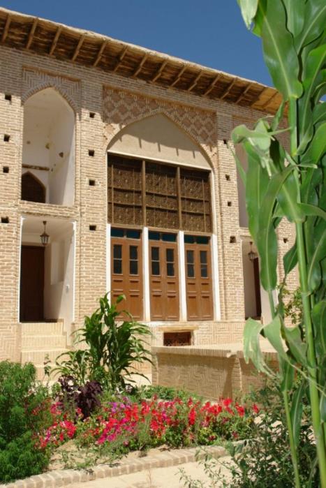 موزه آشتیان-600BlgQoGl