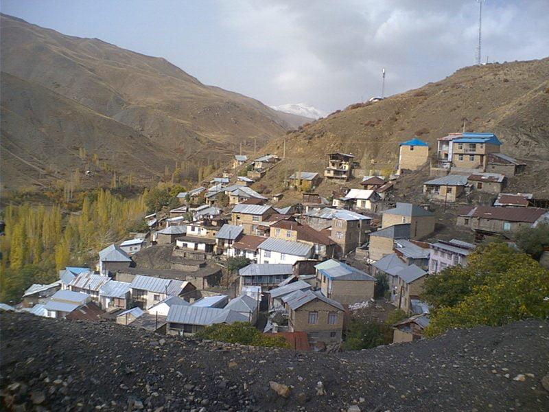 روستای مومج-6I1VBPfhQy