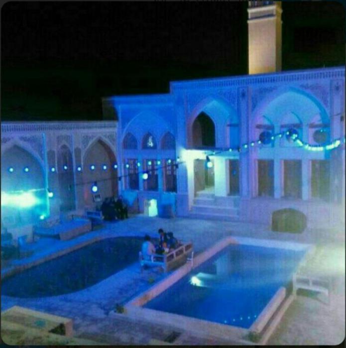 اقامتگاه بومگردی عمارت كاشان-6bupv2oD7R