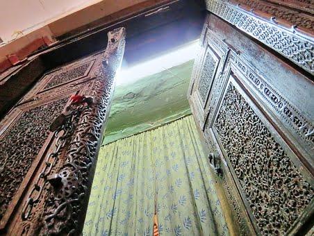 مسجد ازغد-7EsxgICer0