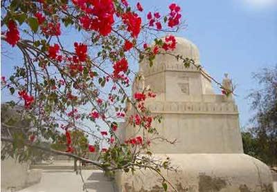 مقبره سید غلام رسول-7GZDYsO9ta