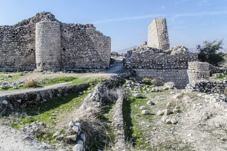 سربازخانه بیشاپور-7p0kJV3nyn
