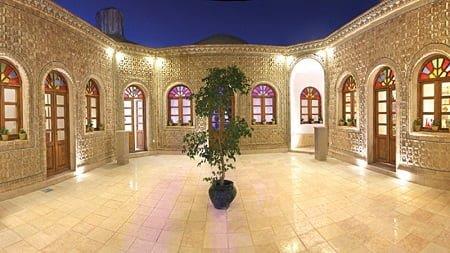 مدرسه حیاتی-8G1V7VjaVc