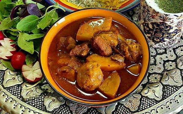 خورش به آلو با مرغ یا گوشت و اصول پخت آن به سبك شهرهای مختلف-8RbLGBf5ut