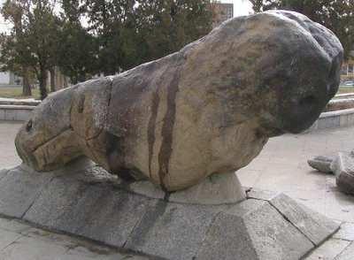 شیر سنگی همدان استان همدان, همدان-8ZftEQZUbO