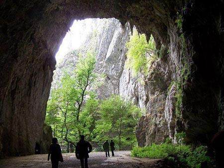 آمریكا را در اسلوونی ببینید!-9TLlgMnrcv