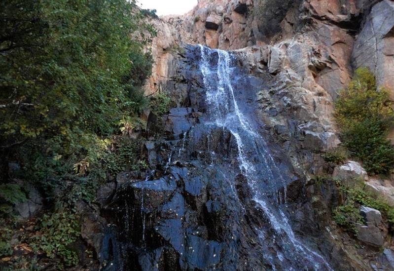 آبشار عیش آباد-9TOaEufVG4