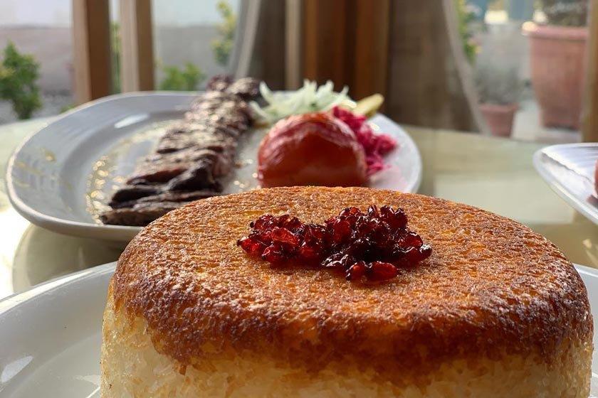 رستوران سرزمین غذای قصر خورشید گرگان-9duSygt7WC
