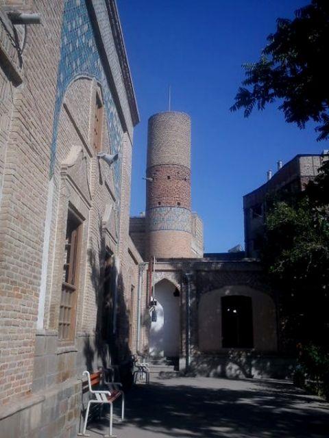 مسجد حاج صفرعلی تبریز-9ek6q16Y0y