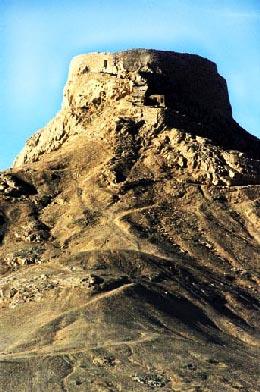 دخمه خاموش یزد-A5Eq95dPx3
