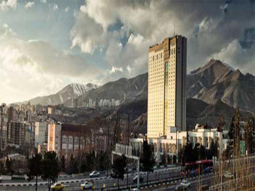 هتل پارسیان آزادی تهران-AVJanPfigG
