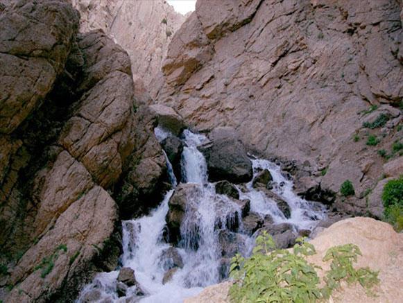 آبشار دره توت جغتای استان خراسان رضوی, جغتای-AaVSrICl2G